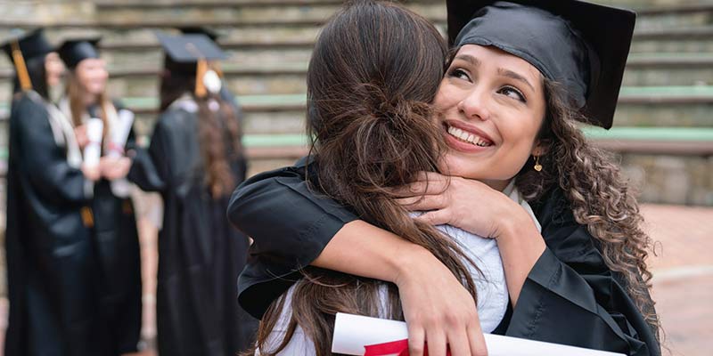 Find the Best Hispanic Scholarships for You