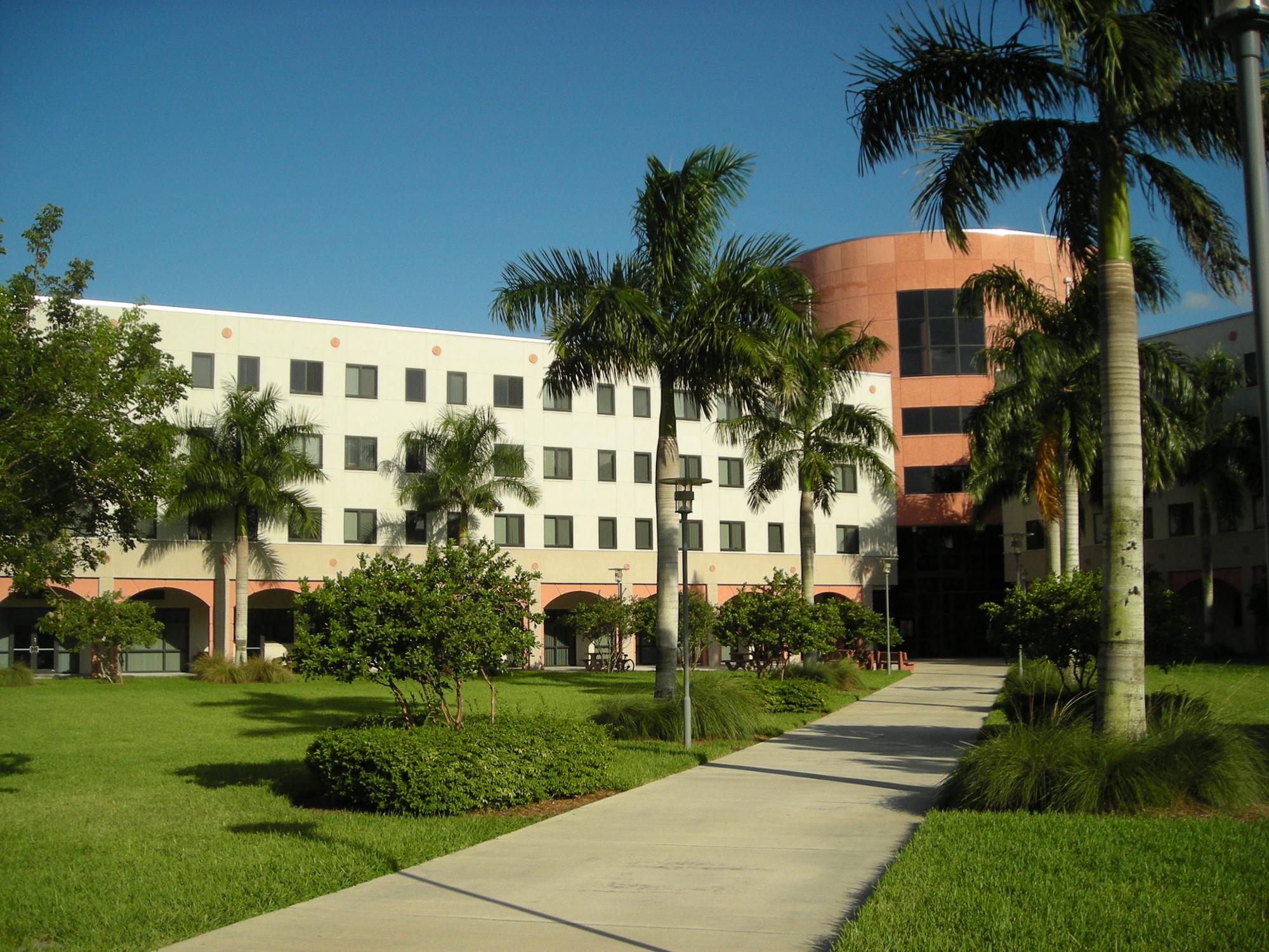 florida international university phd stipend